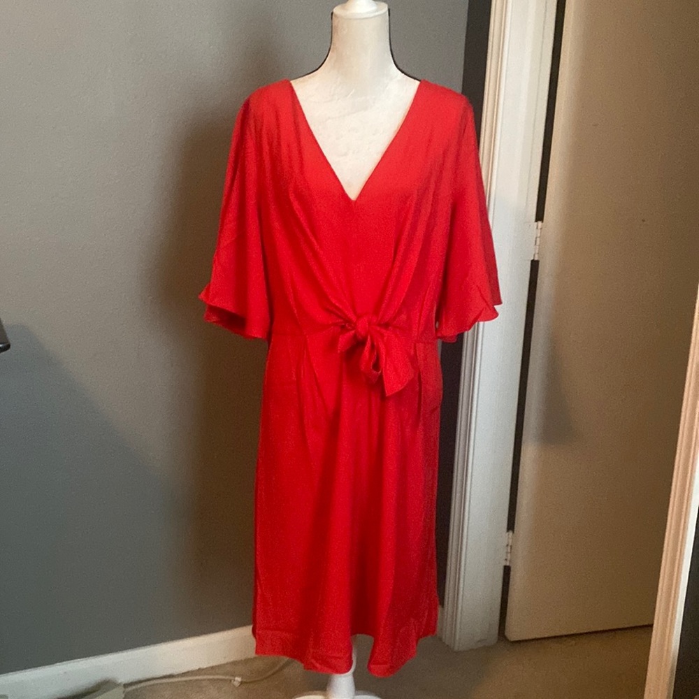 CityChic bright red size 16/S flutter sleeves